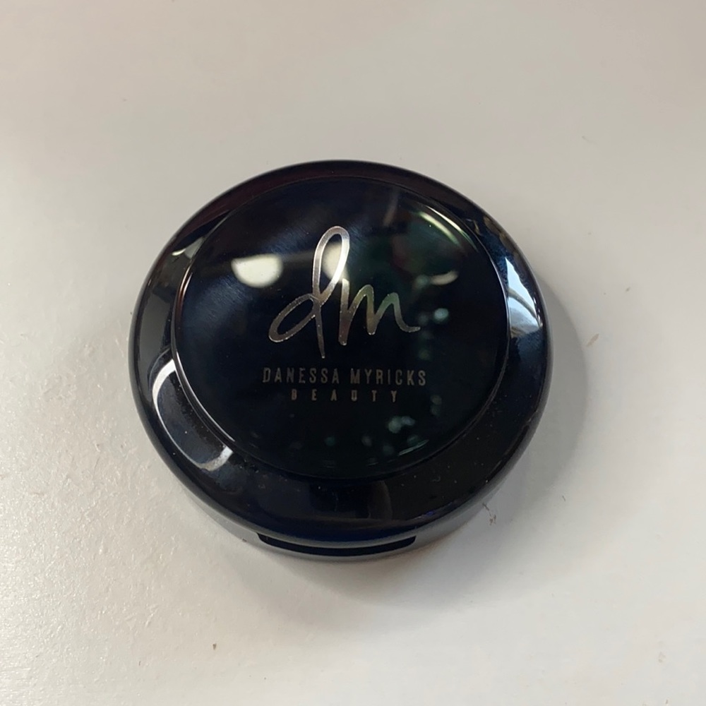 Danessa myricks power cream bronzer in light